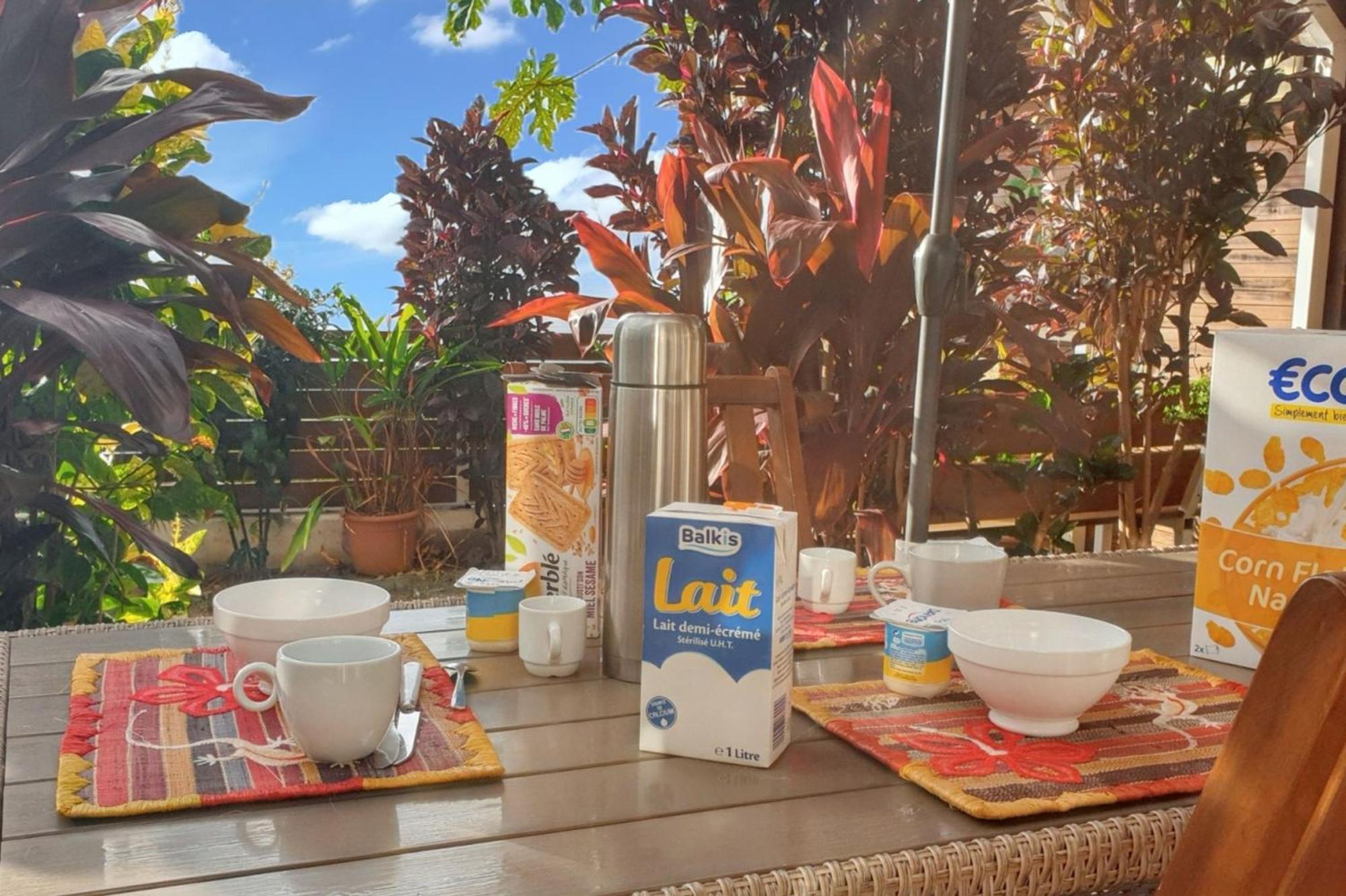 Appartement Avec Vue Sur Mer A Saint Paul 50 M² Terrasse Екстериор снимка